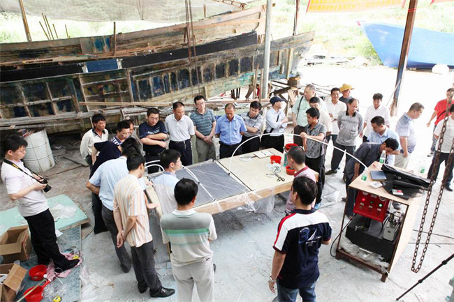 廣東博皓在廣東省陽江市東平鎮舉辦了玻璃鋼漁船圖紙審查及模板制作經驗交流會，并提供&ldquo;真空導入&rdquo;現場演示    -2