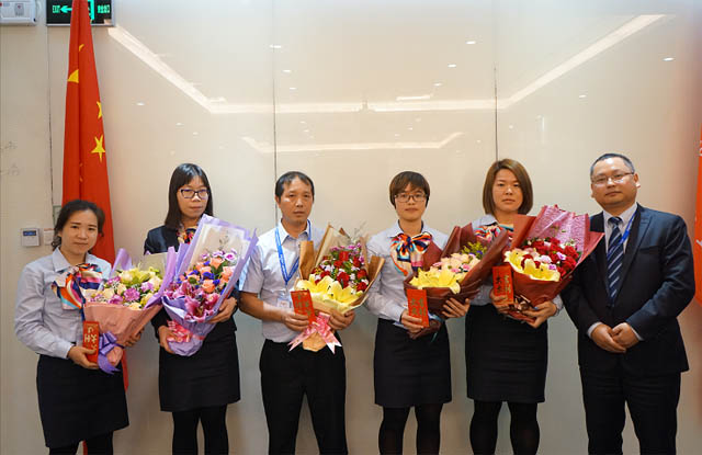 優(yōu)秀的&ldquo;服務天使&rdquo;們，他們是默默付出的幕后英雄！他們是最可愛的人